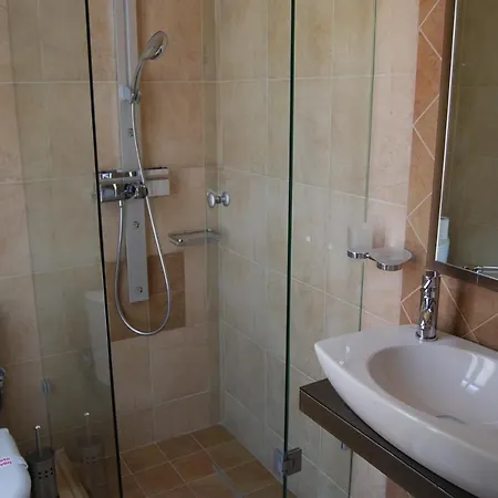 In Faneromeni's Grove Guest house *