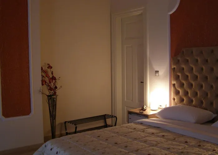 In Faneromeni's Grove 3* Kastoria